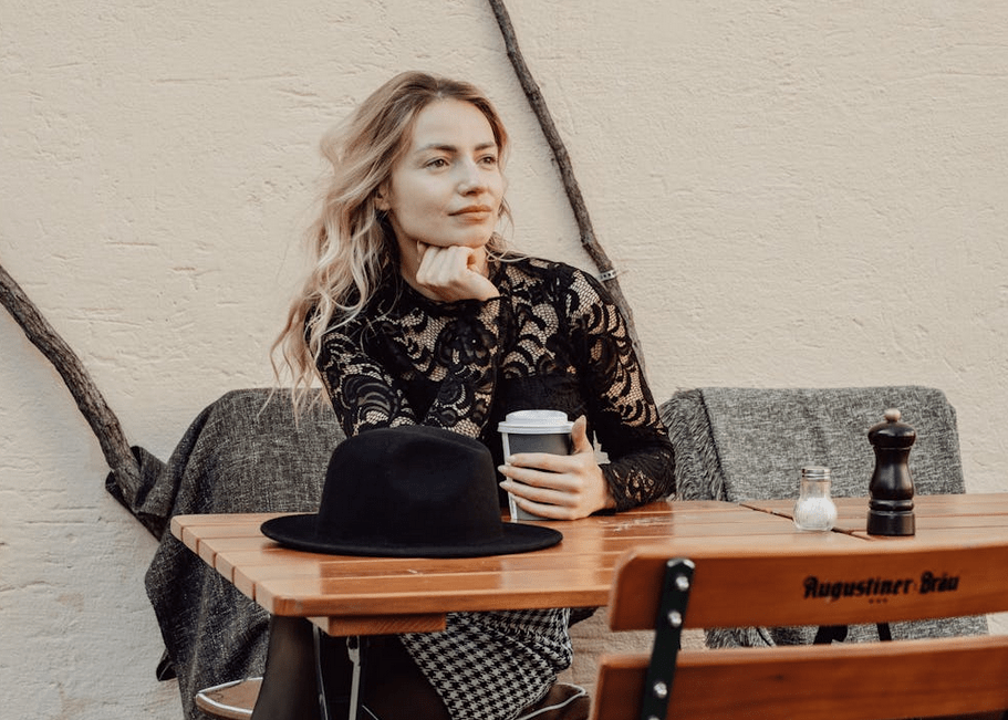 How Middle-Aged Women Can Start Over Without a Job — And Why It’s Not Too Late